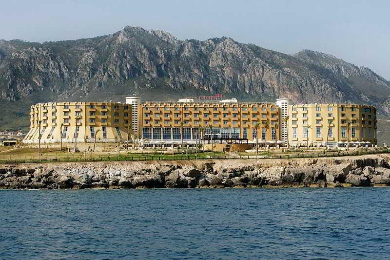 Mercure Cyprus Casino Hotels & Wellness Resort Agios Epiktitos Exterior photo