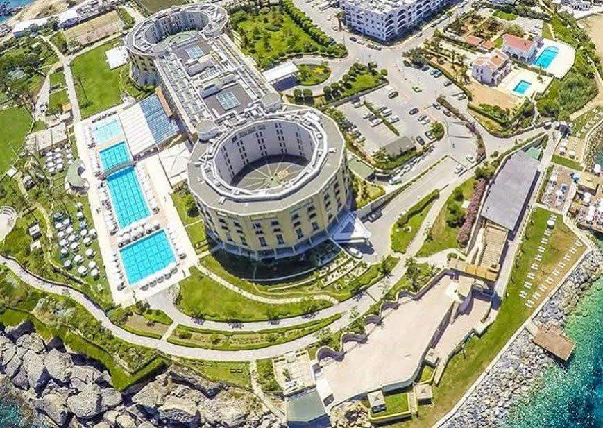 Mercure Cyprus Casino Hotels & Wellness Resort Agios Epiktitos Exterior photo