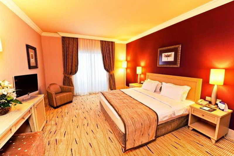 Mercure Cyprus Casino Hotels & Wellness Resort Agios Epiktitos Exterior photo