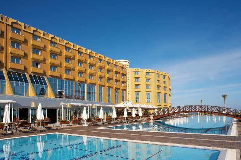 Mercure Cyprus Casino Hotels & Wellness Resort Agios Epiktitos Exterior photo
