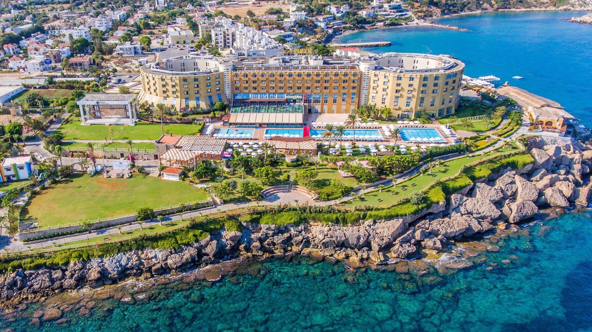 Mercure Cyprus Casino Hotels & Wellness Resort Agios Epiktitos Exterior photo